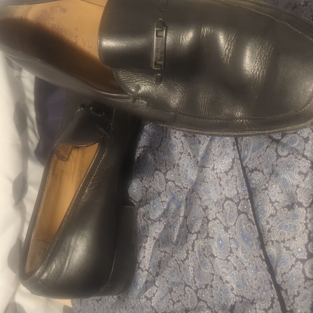 Louis Vuitton Men's Size 8.5 Black Loafers